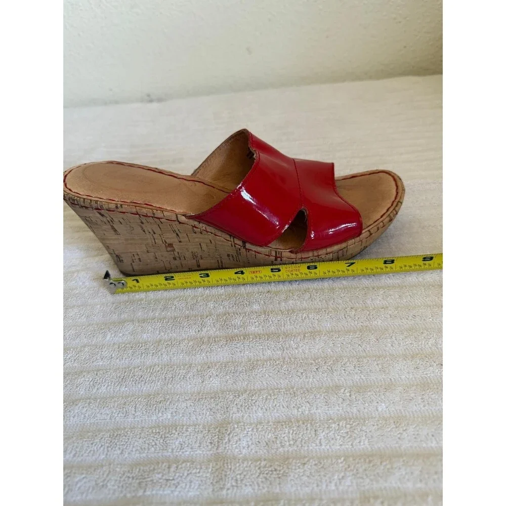 Born Women’s Red Patent Leather Wedge Slide Sandals Size 8 M